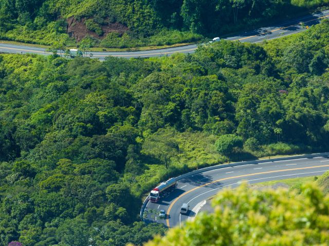 Carnaval: cerca de 215 mil veículos devem trafegar na Tamoios durante o feriado prolongado