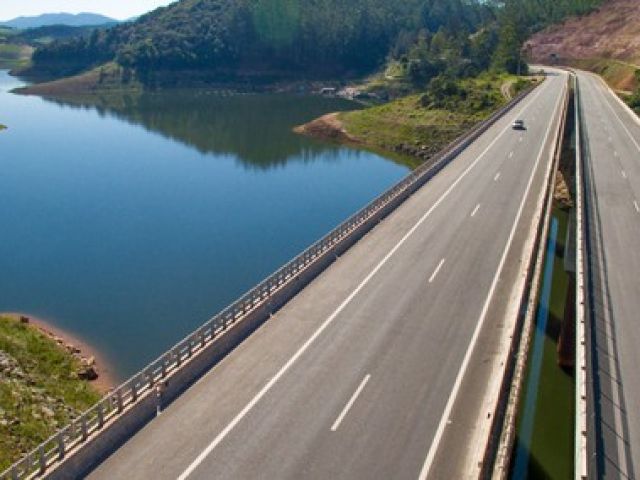 Rodovia dos Tamoios terá operação especial para o Feriado de Corpus Christi
