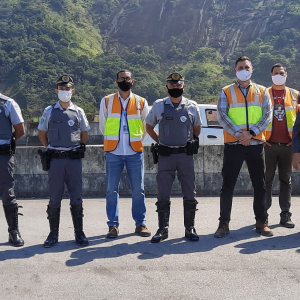 Comandantes operacionais da 3ª Companhia da Polícia Militar Rodoviária do 6º BPRv visitam túneis da Tamoios