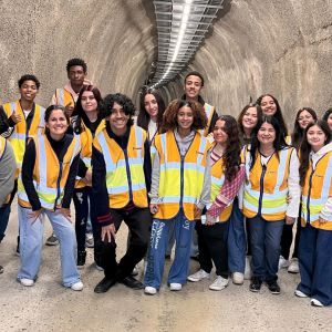 Alunos do Instituto Empreendedor do Futuro visitam Concessionária Tamoios