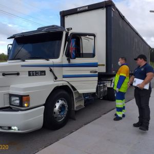 Ações para caminhoneiros marcam manhã de quarta-feira (1) na Tamoios