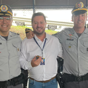 Tamoios celebra aniversário do 6º Batalhão da PMRv e recebe homenagem