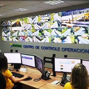 Câmeras de monitoramento são aliadas na segurança dos usuários na Rodovia dos Tamoios