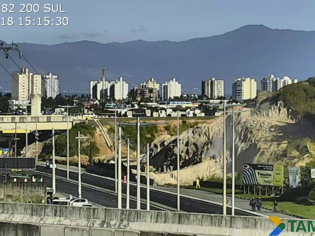 Na terça (29), operação da Dersa exigirá interdição de trecho urbano da Rodovia dos Tamoios, em Caraguatatuba