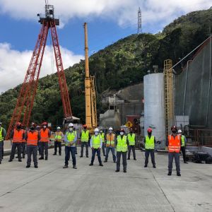Representantes do 11º Grupamento de Bombeiros visitam obras da Tamoios