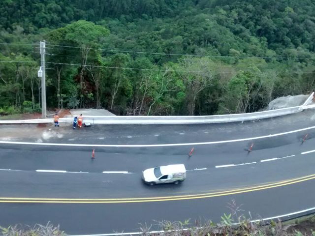 Concessionária Tamoios finaliza obras de alargamento de 5ª curva no trecho de Serra
