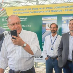 Governador Geraldo Alckmin inaugura Sistema Wi-Fi e Aplicativo Tamoios