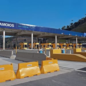 Valores de tarifas de pedágio na Rodovia dos Tamoios