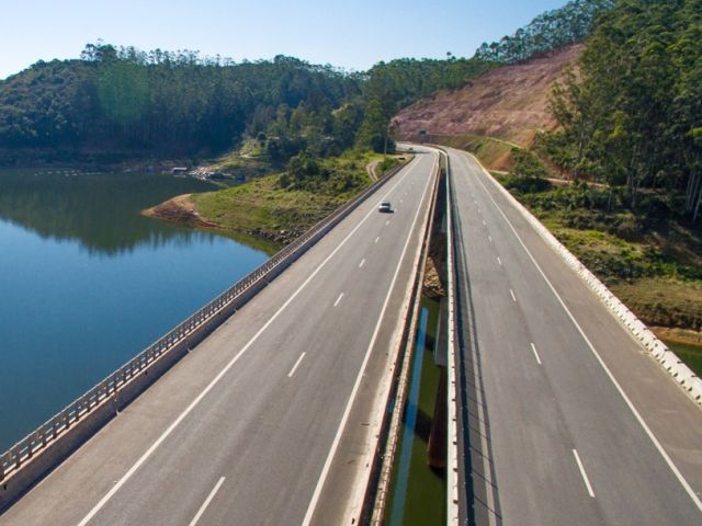 Rodovia dos Tamoios participa da Operação Verão, coordenada pela ARTESP e apoiada pela Polícia Militar Rodoviária
