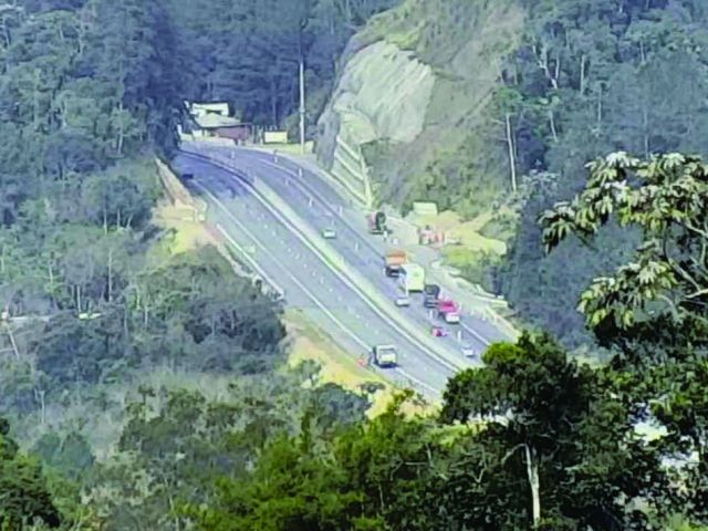 Rodovia dos Tamoios será interditada nesta terça (31), em Paraibuna