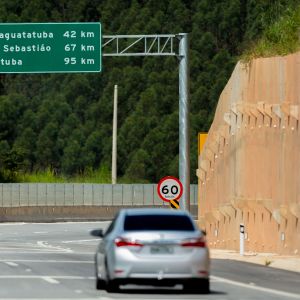 Rodovia dos Tamoios conta com operação especial para o feriado de Carnaval