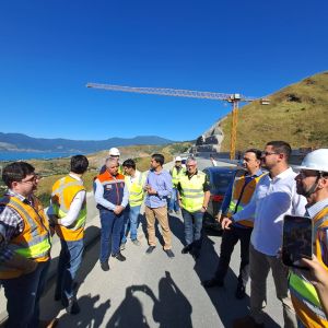 Vice-governador faz visita técnica às obras dos Contornos da Tamoios (SP 099)