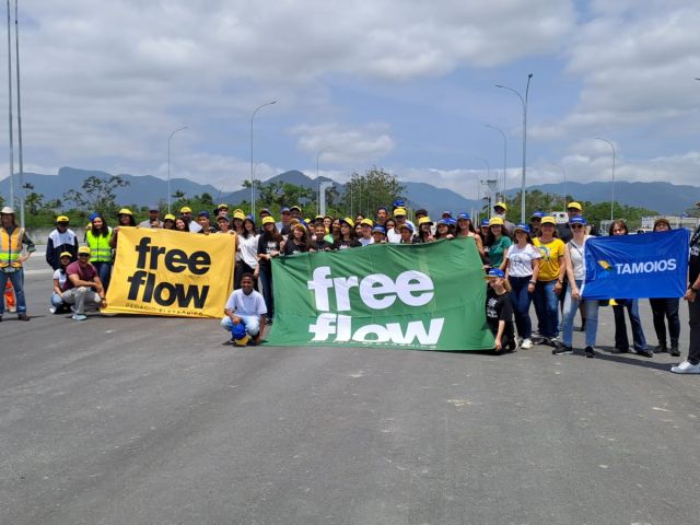 Estudantes de São Sebastião visitam o Contorno Sul